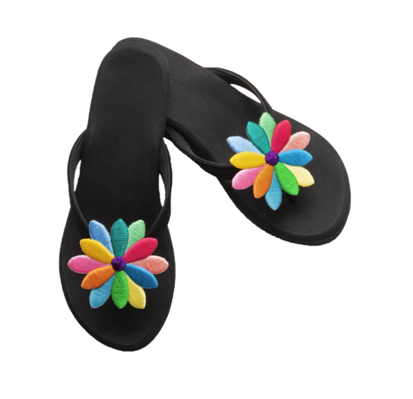 Flipping-Bling-Lilly-Pulitzer-flip-flops-women-petal-flower-sandals-pretty-feet-ladies-flip-flop-bling